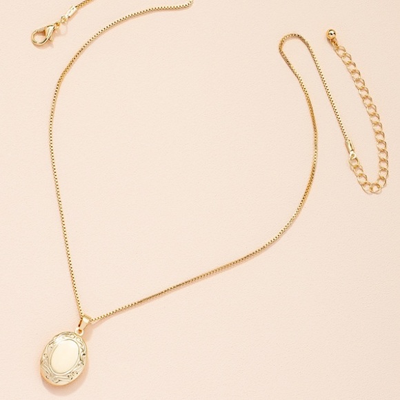 Gold Plated Snake Chain Locket Necklace - Picture 3 of 4